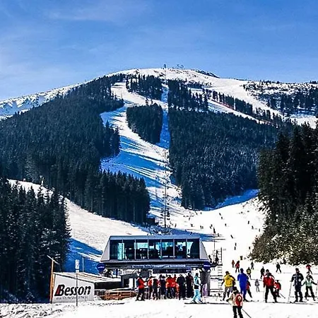 Διαμέρισμα Luxurious Alpine In Posh Winter *