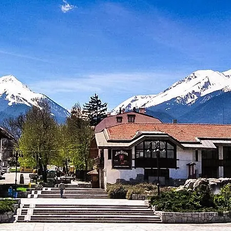 Διαμέρισμα Luxurious Alpine In Posh Winter *